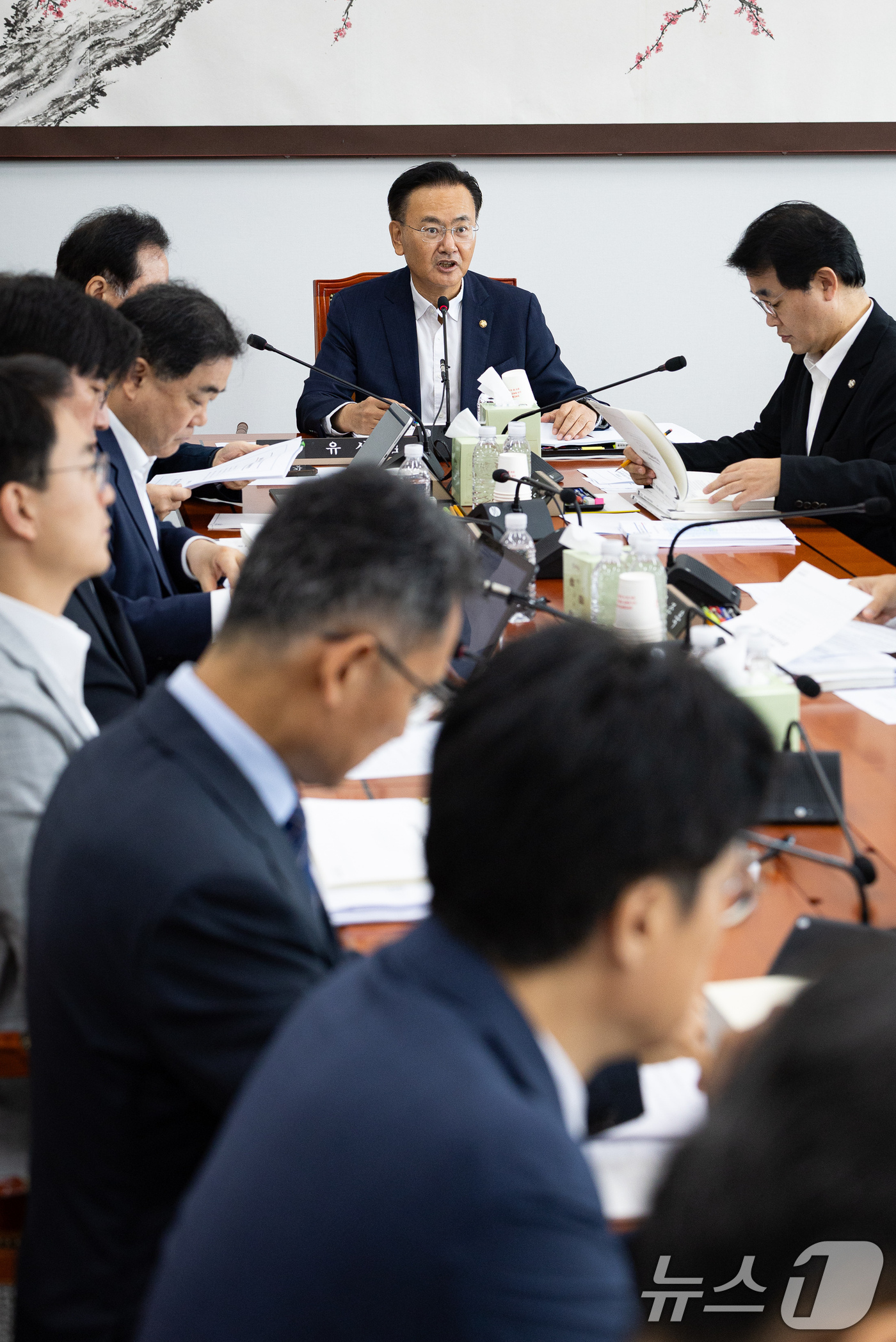 (서울=뉴스1) 유승관 기자 = 유상범 국회 예산결산특별위원회 2025회계연도 결산심사소위원장이 2일 서울 여의도 국회에서 열린 제439회 국회(정기회) 예산결산특별위원회 제1차 …