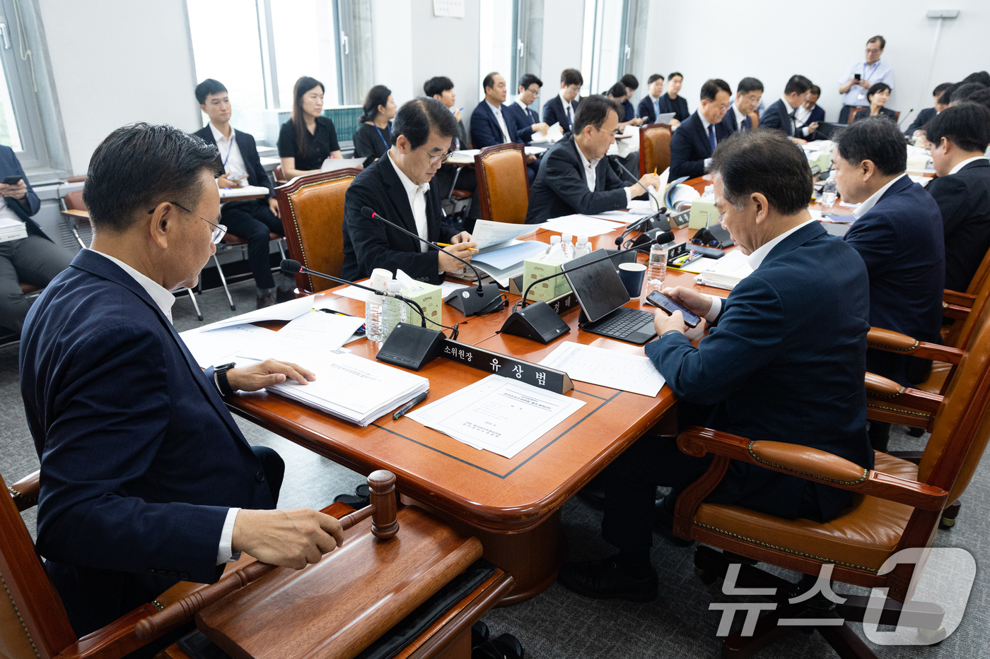 (서울=뉴스1) 유승관 기자 = 유상범 국회 예산결산특별위원회 2025회계연도 결산심사소위원장이 2일 서울 여의도 국회에서 열린 제439회 국회(정기회) 예산결산특별위원회 제1차 …