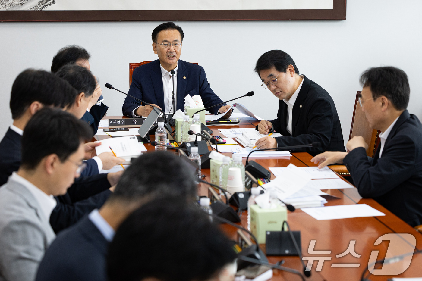 (서울=뉴스1) 유승관 기자 = 유상범 국회 예산결산특별위원회 2025회계연도 결산심사소위원장이 2일 서울 여의도 국회에서 열린 제439회 국회(정기회) 예산결산특별위원회 제1차 …