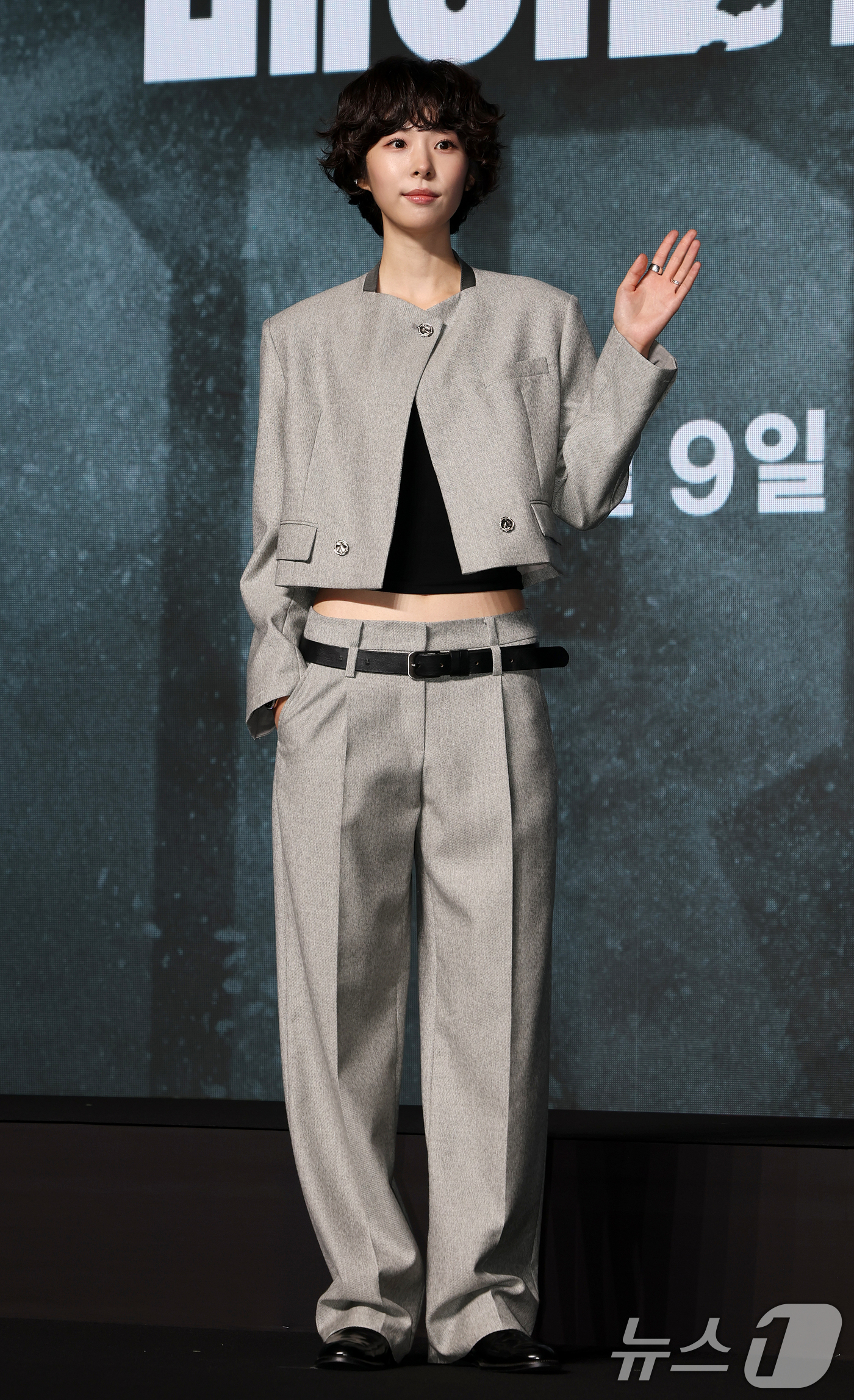 (서울=뉴스1) 김진환 기자 = 배우 서은수가 2일 서울 영등포구 콘래드서울호텔 그랜드볼룸에서 진행된 디즈니+ 오리지널 시리즈 '메이드 인 코리아2' 제작발표회에 참석해 포즈를 취 …