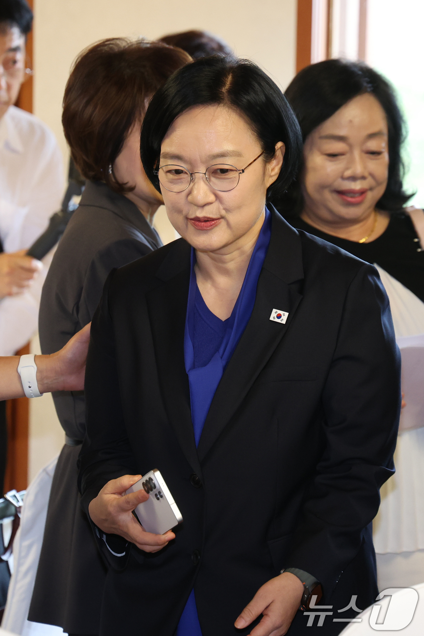 (서울=뉴스1) 황기선 기자 = 한성숙 국무총리가 2일 오전 서울 여의도 국회 사랑재에서 열린 '여권통문의 날' 기념식에 참석하고 있다.  2026.9.2/뉴스1