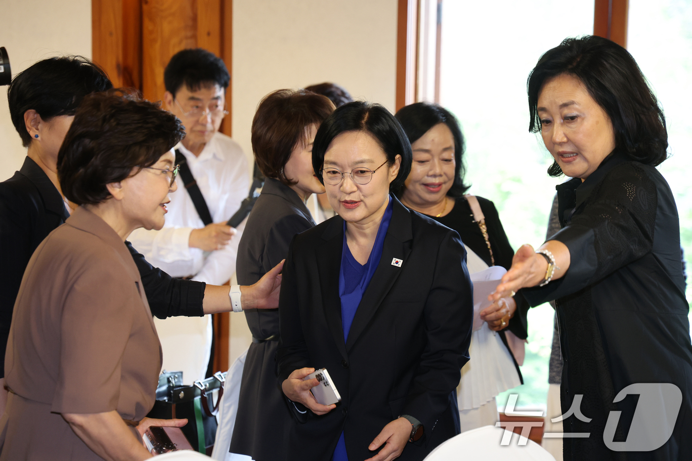 (서울=뉴스1) 황기선 기자 = 한성숙 국무총리가 2일 오전 서울 여의도 국회 사랑재에서 열린 '여권통문의 날' 기념식에 참석하고 있다.  2026.9.2/뉴스1