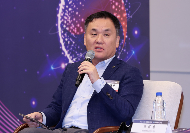 특별대담하는 배상훈 성균관대 교수