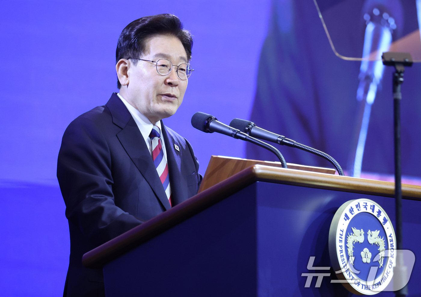 (인천=뉴스1) 이재명 기자 = 이재명 대통령이 2일 인천 중구 인스파이어 리조트에서 열린 제22기 민주평통 미주지역회의 평화공존 정책 대화에서 발언하고 있다. 2026.9.2/뉴 …