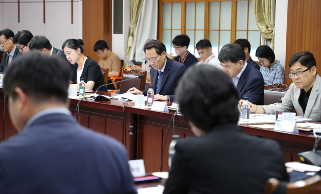 우상호 강원지사 "서류 실적 아닌 도민이 느끼는 청렴 변화 만들어야"
