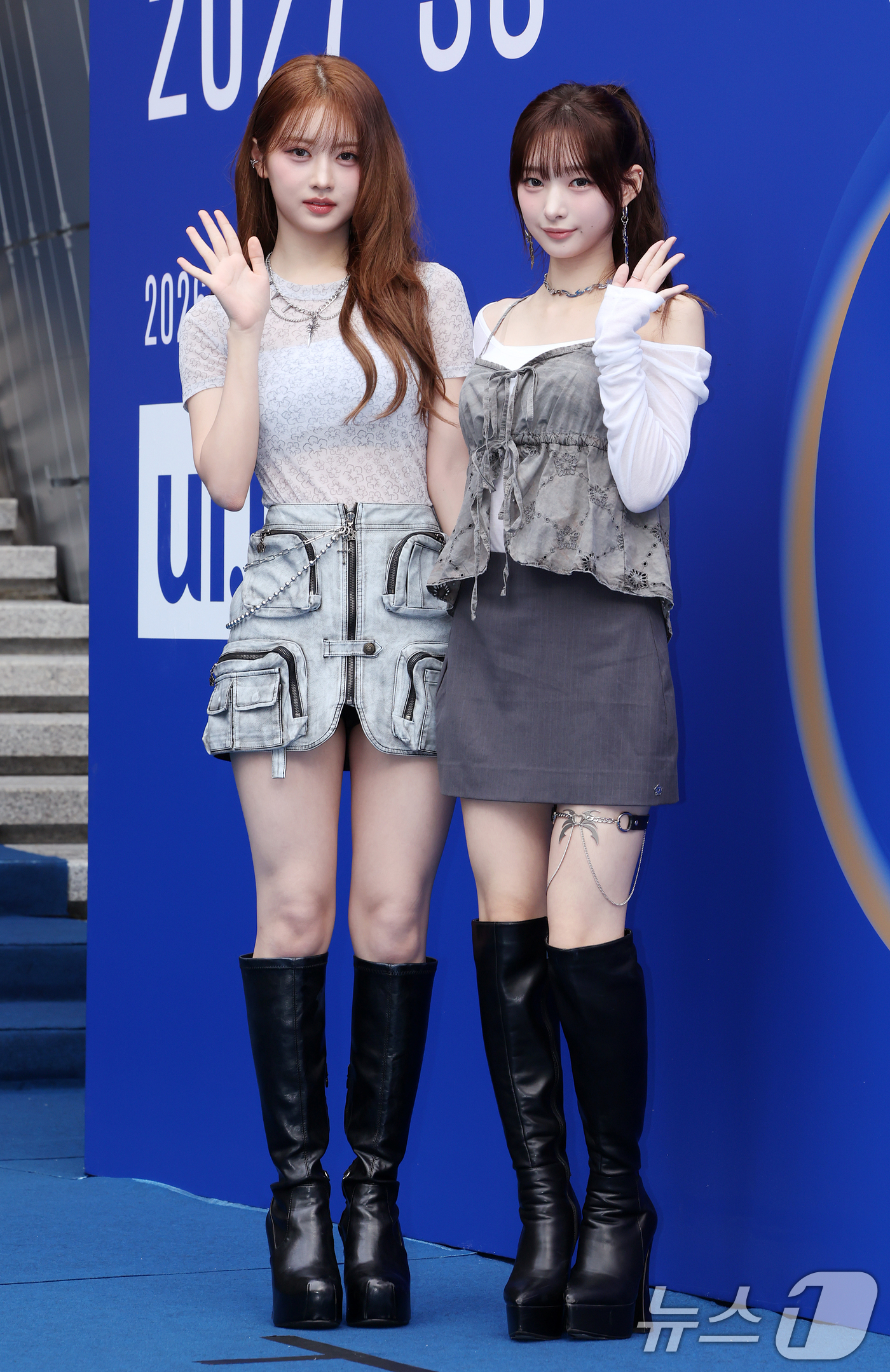 (서울=뉴스1) 김진환 기자 = 아이돌 그룹 힛지스의 서희와 혜린이 2일 서울 중구 동대문디자인플라자(DDP)에서 열린 2027 S/S서울패션위크 얼킨(ul:kin) 컬렉션에 참석 …