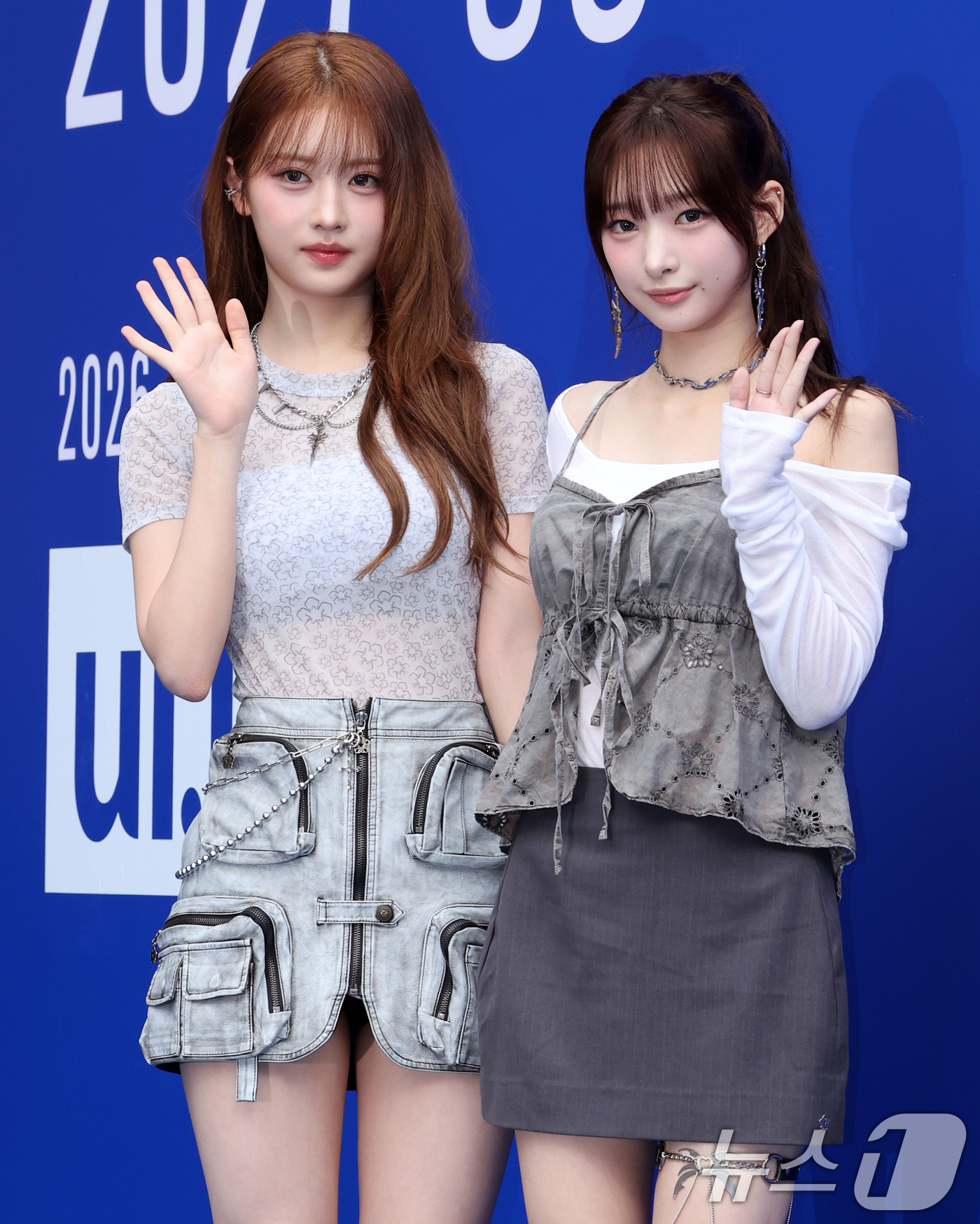 (서울=뉴스1) 김진환 기자 = 아이돌 그룹 힛지스의 서희와 혜린이 2일 서울 중구 동대문디자인플라자(DDP)에서 열린 2027 S/S서울패션위크 얼킨(ul:kin) 컬렉션에 참석 …
