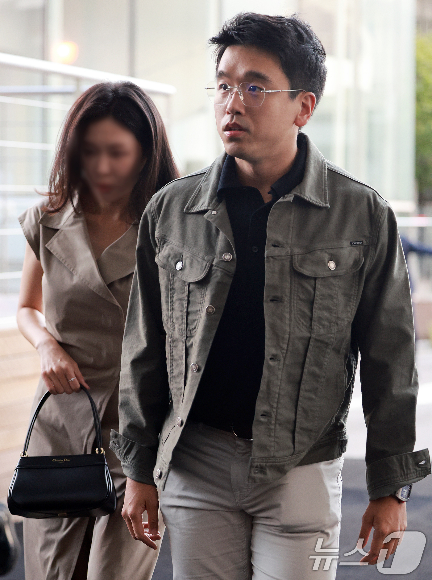 (서울=뉴스1) 이호윤 기자 = 이재현 CJ그룹 회장의 외아들 이선호 CJ 미래기획그룹장이 2일 서울 용산구 리움미술관에서 열린 CJ 나이트 인 셀러브레이션 오브 프리즈 서울에 참 …