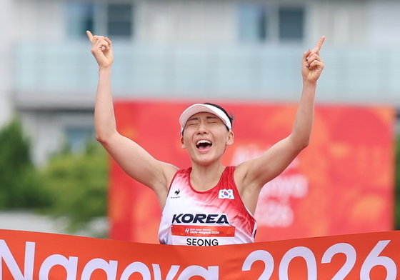 성승민 '내가 해냈다…대한민국 선수단 첫 금메달'