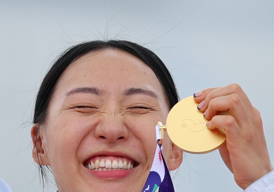 근대 5종 성승민 '금메달 미소'