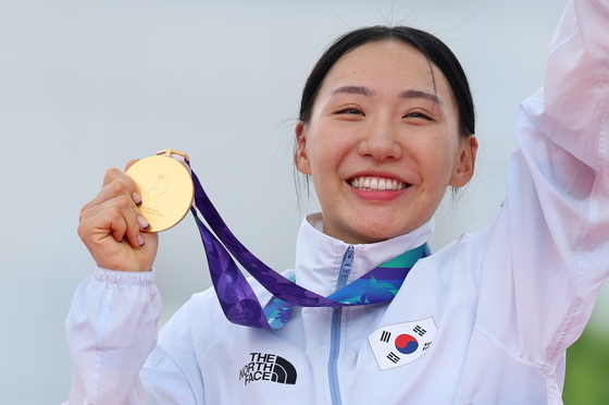 근대 5종 성승민 '금메달 미소'