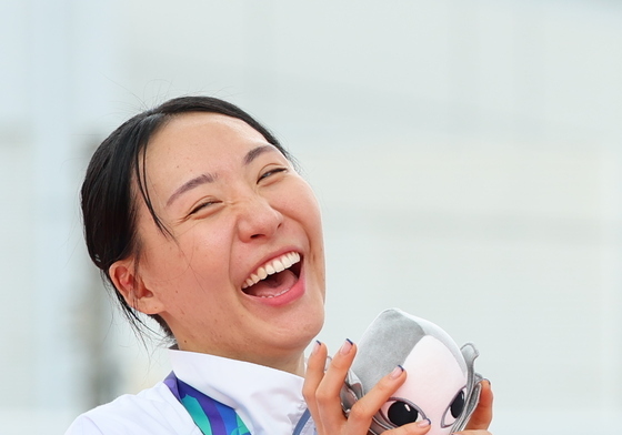 금·은메달 목에 건 근대5종 성승민