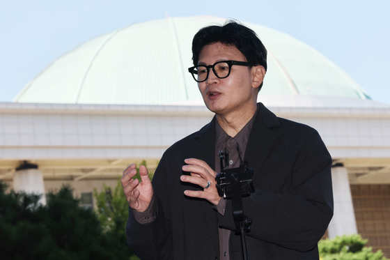 브리핑하는 한동훈 의원