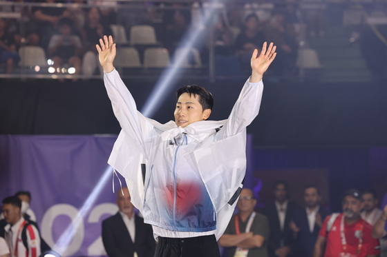 시상대 오르는 이준석