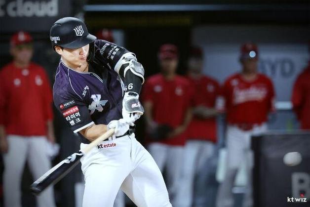 'KS 직행 보인다' 선두 KT, 두산 제압…2위 삼성에 4.5게임 차