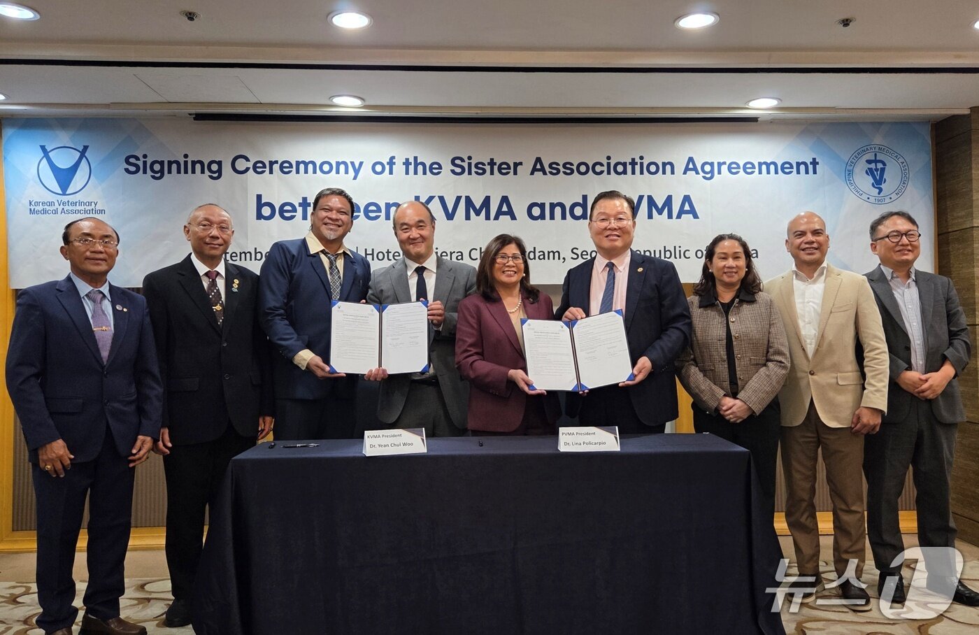 본문 이미지 - 대한수의사회와 필리핀수의사회는 19일 서울 강남구 호텔리베라 청담에서 업무협약을 맺었다. ⓒ 뉴스1 최서윤 기자