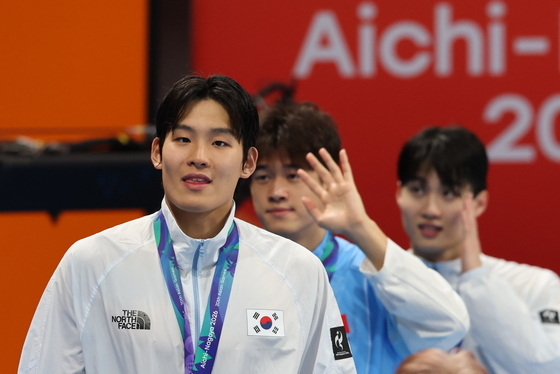 은메달 김영범·동메달 황선우