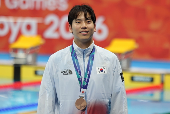 동메달 목에 건 이주호