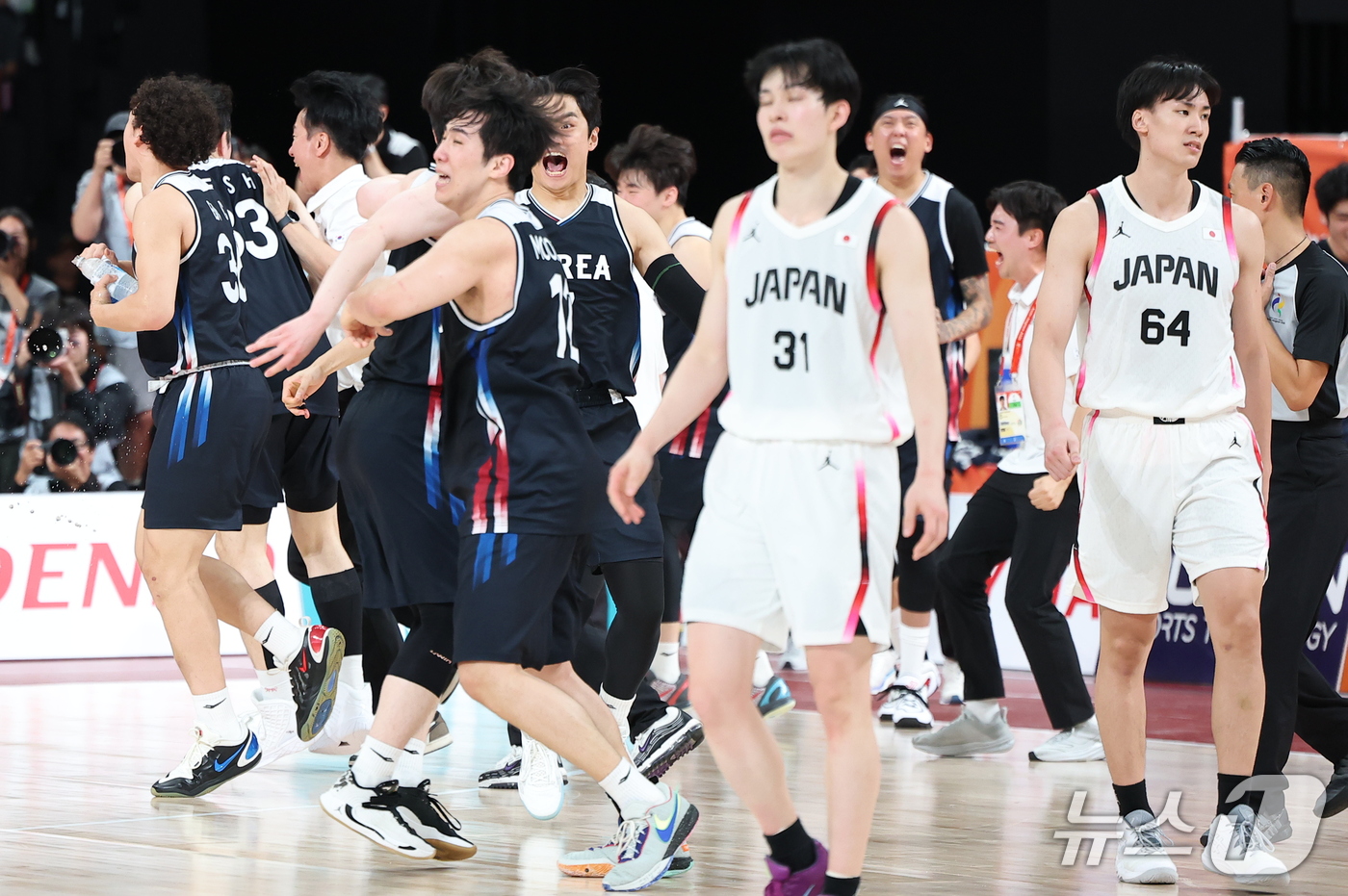 (나고야=뉴스1) 김도우 기자 = 20일 일본 나고야 아이치 인터내셔널 아레나에서 열린 2026 아이치·나고야 아시안게임 남자농구 결승전 대한민국과 일본의 경기, 12년 만에 금메 …