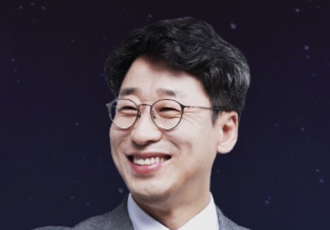 靑 신임 대변인에 시사평론가 김성완…21일부터 공식 출근