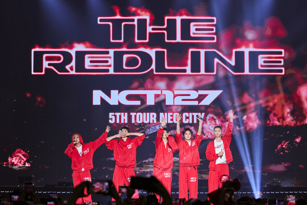 10주년 맞은 NCT 127, 한계 없다…질주하는 '네오'의 맛 [N리뷰]