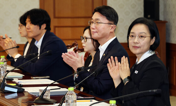 韓총리 "글로벌 AI허브, 선언 넘어 실행의 시간…최적 입지 선정"