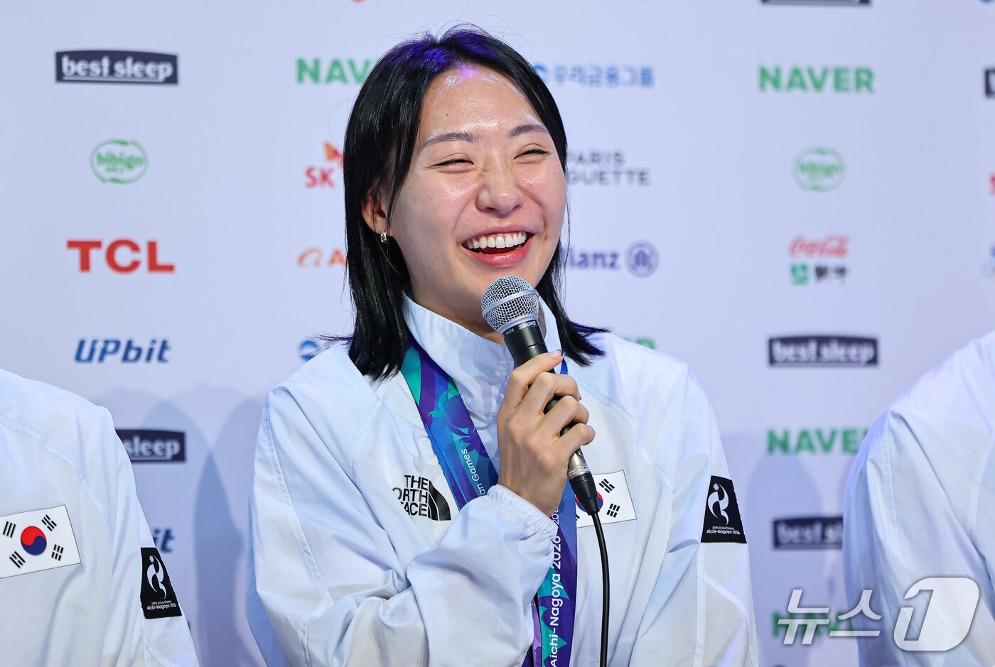본문 이미지 - 근대5종 성승민이 21일 일본 나고야 코리안하우스에서 열린 근대5종·테크볼 금메달리스트 기자회견에서 소감을 밝히고 있다. 2026.9.21 ⓒ 뉴스1 김도우 기자