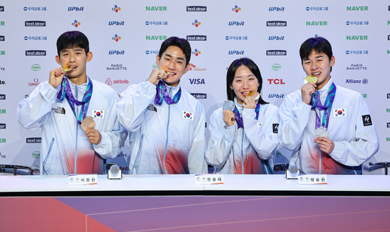 '근육 경련'에도 단체전 金 서창완 "포기했다면 자책했을 것"[AG]