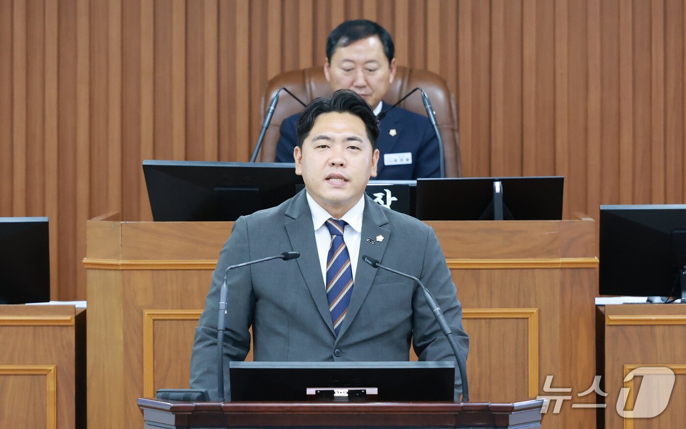 본문 이미지 - 5분 자유발언하는 박민규 의원. (논산시의회 제공. 재판매 및 DB금지) /뉴스1 