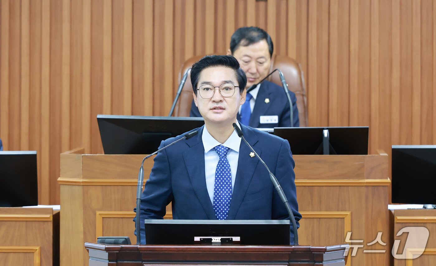 본문 이미지 - 5분 자유발언하는 김형준 의원. (논산시의회 제공. 재판매 및 DB금지) /뉴스1 