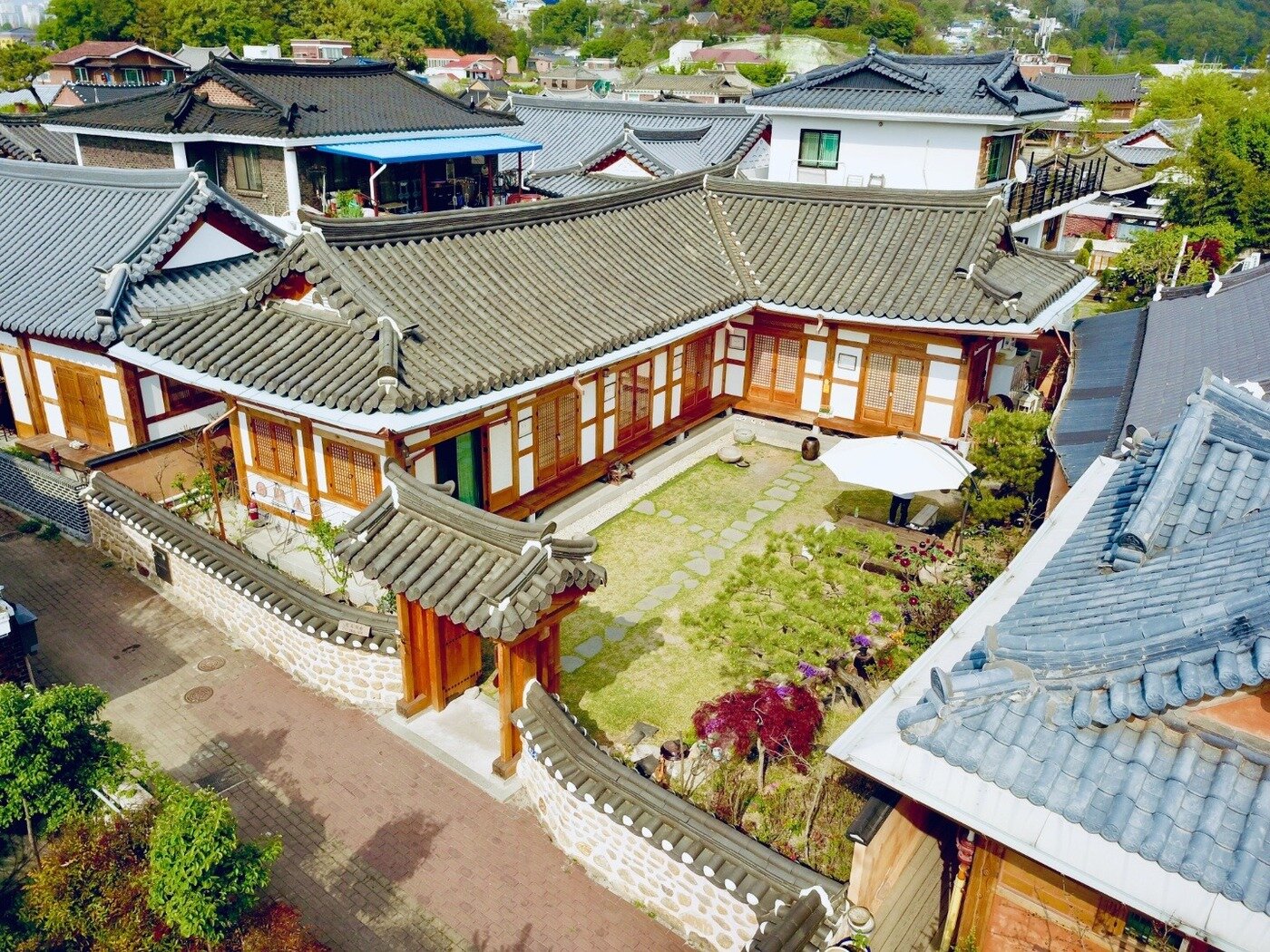 본문 이미지 - 한국 전주의 한옥혜윰  (부킹닷컴 제공)