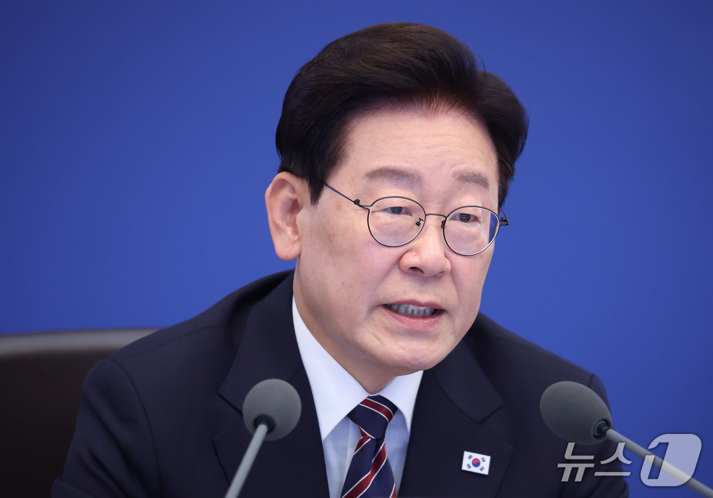 (서울=뉴스1) 이재명 기자 = 이재명 대통령이 21일 청와대에서 열린 수석보좌관회의에서 발언하고 있다. 2026.9.21/뉴스1