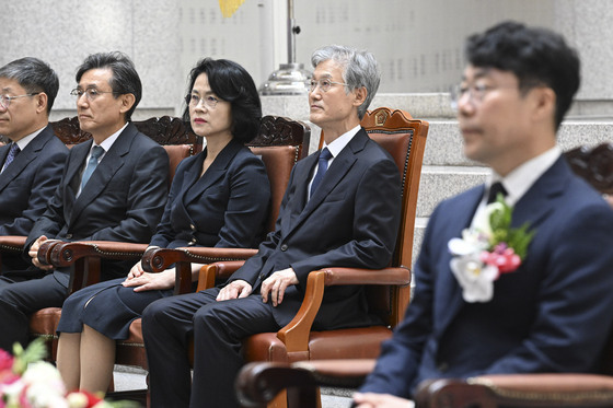 김성수 신임 대법관 취임식 참석한 조희대 대법원장