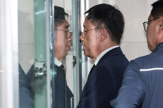 기자회견장 못 들어간 조성현 HL만도 부회장