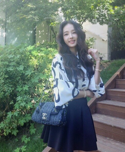 본문 이미지 - 배우 한채영 인스타그램