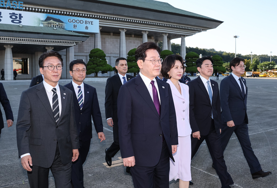 이재명 대통령 'UN총회·멕시코 순방 출국'