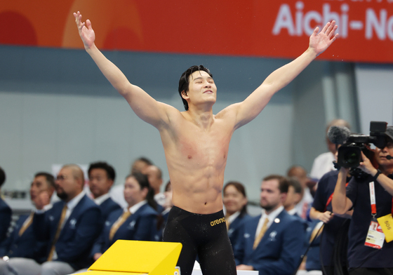 한국 수영에 없던 '괴물 피지컬'…195㎝·윙스팬 216㎝ 김영범 떴다[AG]