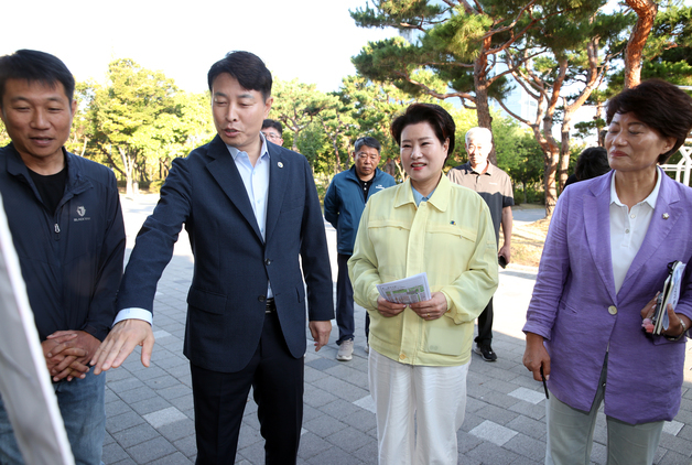 전문학 대전 서구청장, 추석 앞두고 환경공무관 안전·근무환경 점검