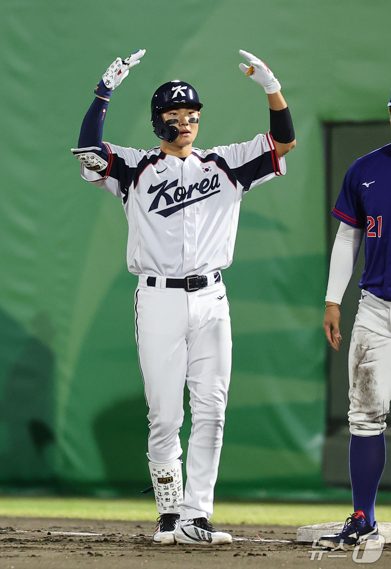 (오카자키=뉴스1) 김도우 기자 = 21일 일본 아이치현 오카자키 중앙종합공원 야구장에서 열린 2026 아이치·나고야 아시안게임 야구 조별리그 1차전 대한민국과 대만과의 경기, 대 …
