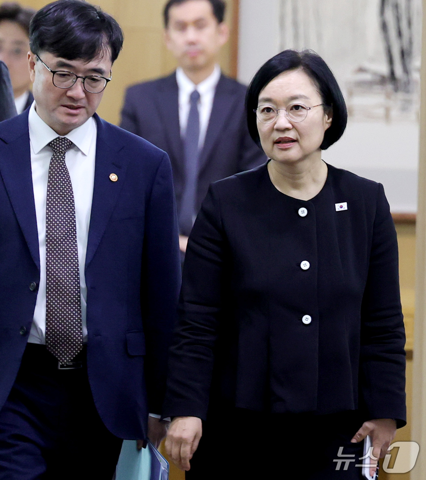 (세종=뉴스1) 김기남 기자 = 한성숙 국무총리가 22일 세종시 정부세종청사에서 열린 국무회의에 참석하고 있다. 2026.9.22/뉴스1