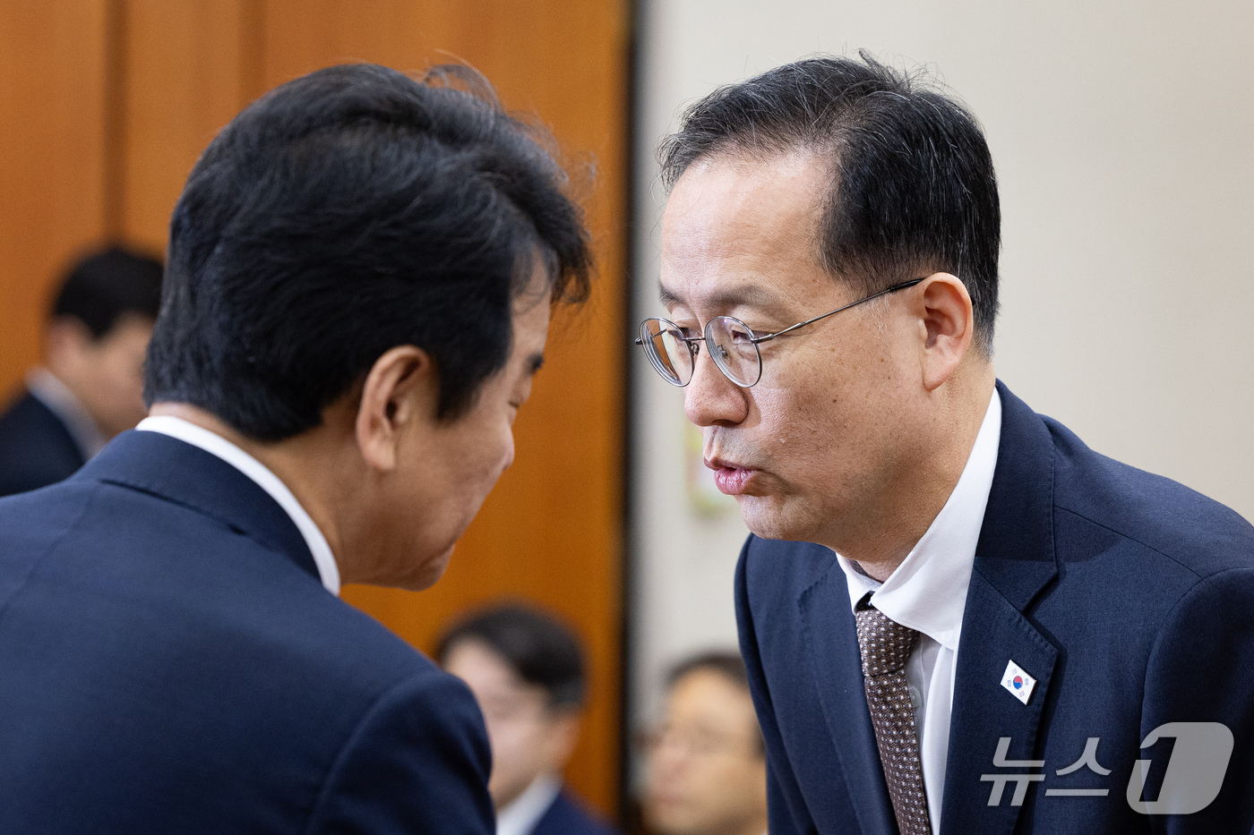 (서울=뉴스1) 유승관 기자 = 이형일 부총리 겸 재정경제부 장관이 22일 서울 여의도 국회에서 열린 제439회 국회(정기회) 재정경제기획위원회 제4차 전체회의에 출석해 '대한민국 …