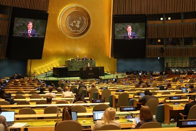 '2028 부산 UN해양총회' 성공 기반 다진다…황종우 해수장관, UN총회 참석