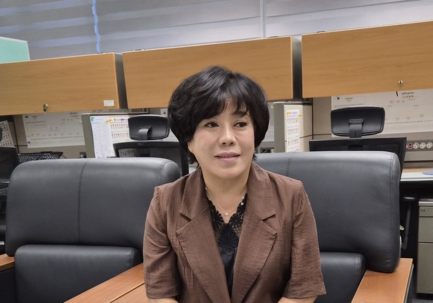 전북도 비례의원 첫 조례가 "날 지원해 주세요"…이해충돌 논란