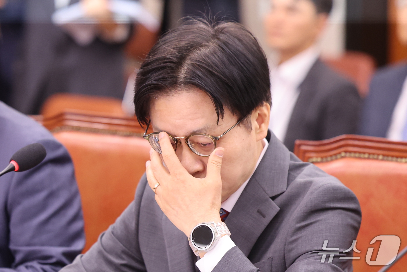 (서울=뉴스1) 황기선 기자 = 김정관 산업통상부 장관이 22일 오전 서울 여의도 국회에서 열린 산업통상자원중소벤처기업위원회 전체회의에서 '대한민국과 미합중국 간 전략적투자의 운영 …