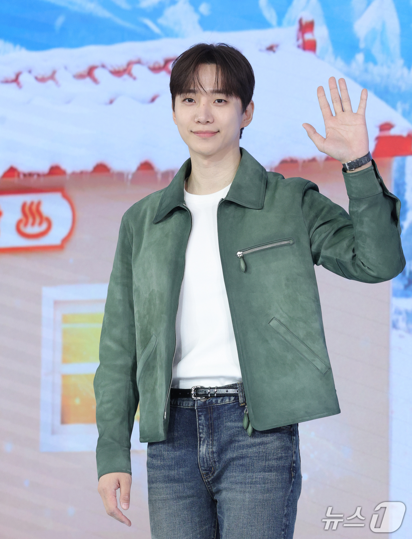 (서울=뉴스1) 권현진 기자 = 배우 이준호가 22일 오전 서울 마포구 호텔나루 서울 엠갤러리에서 열린 넷플릭스 예능 ‘대환장 기안장 시즌2’ 제작발표회에 참석해 포즈를 취하고 있 …