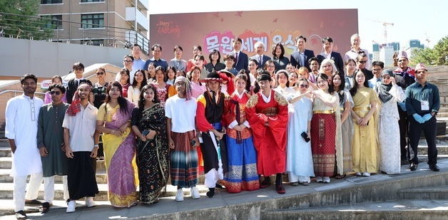 목원대, 외국인 유학생 음식문화축제 수익금 네팔 수해 복구에 기부