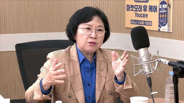 [인터뷰] 김현 "대통령이 사과했는데 비서실장은?…사의, 자연스러운 선택"