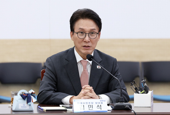 개각공방 일단락되자 조희대 정국…與 파상공세에 野 적극 엄호