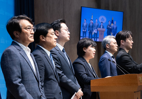 민주당·조국혁신당·진보당 법사위원 일동, 조희대 대법원장 대법관 재제청 거부 관련 기자회견