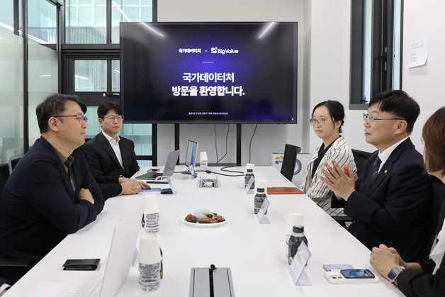 국가데이터처, 민간 AI 기술 데이터 정책에 반영…공공부문 AX 속도